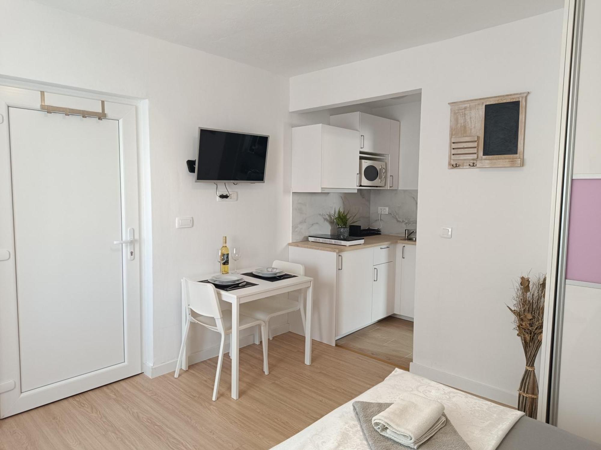 Studio Apartment 3E Split Zewnętrze zdjęcie